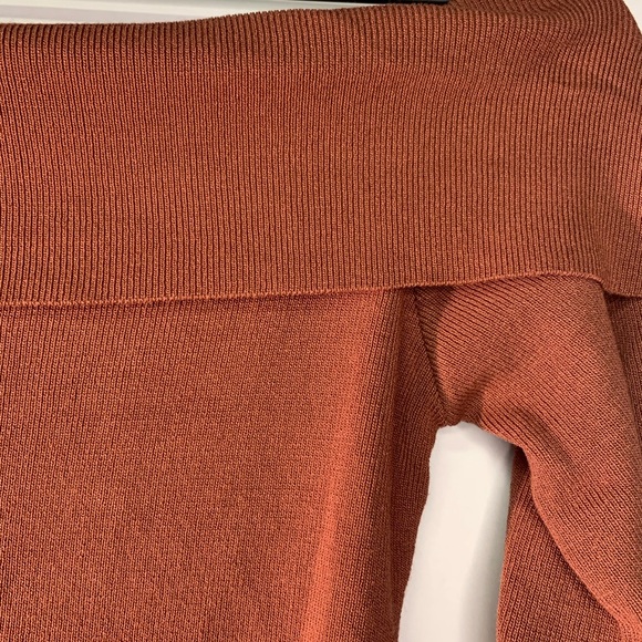 FEELIN' SWEET OFF SHOULDER SWEATER DRESS - Picture 5 of 6